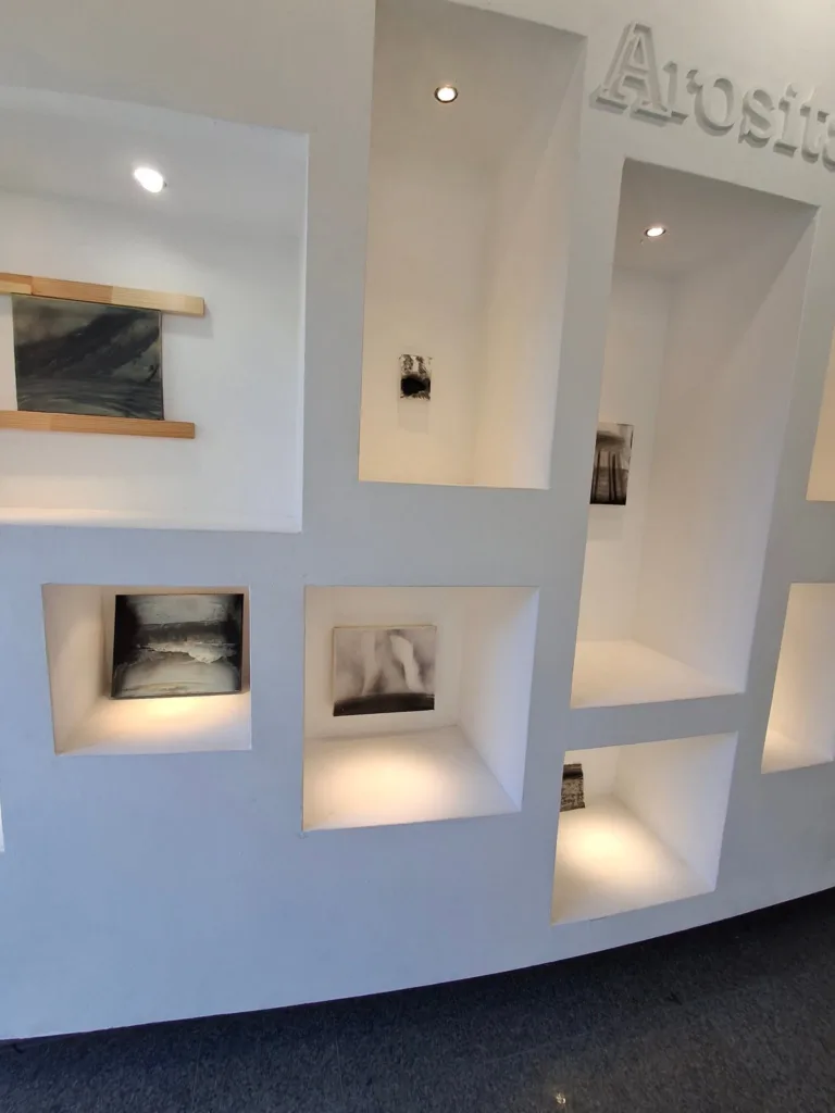 ArositaGallery, profile image 1